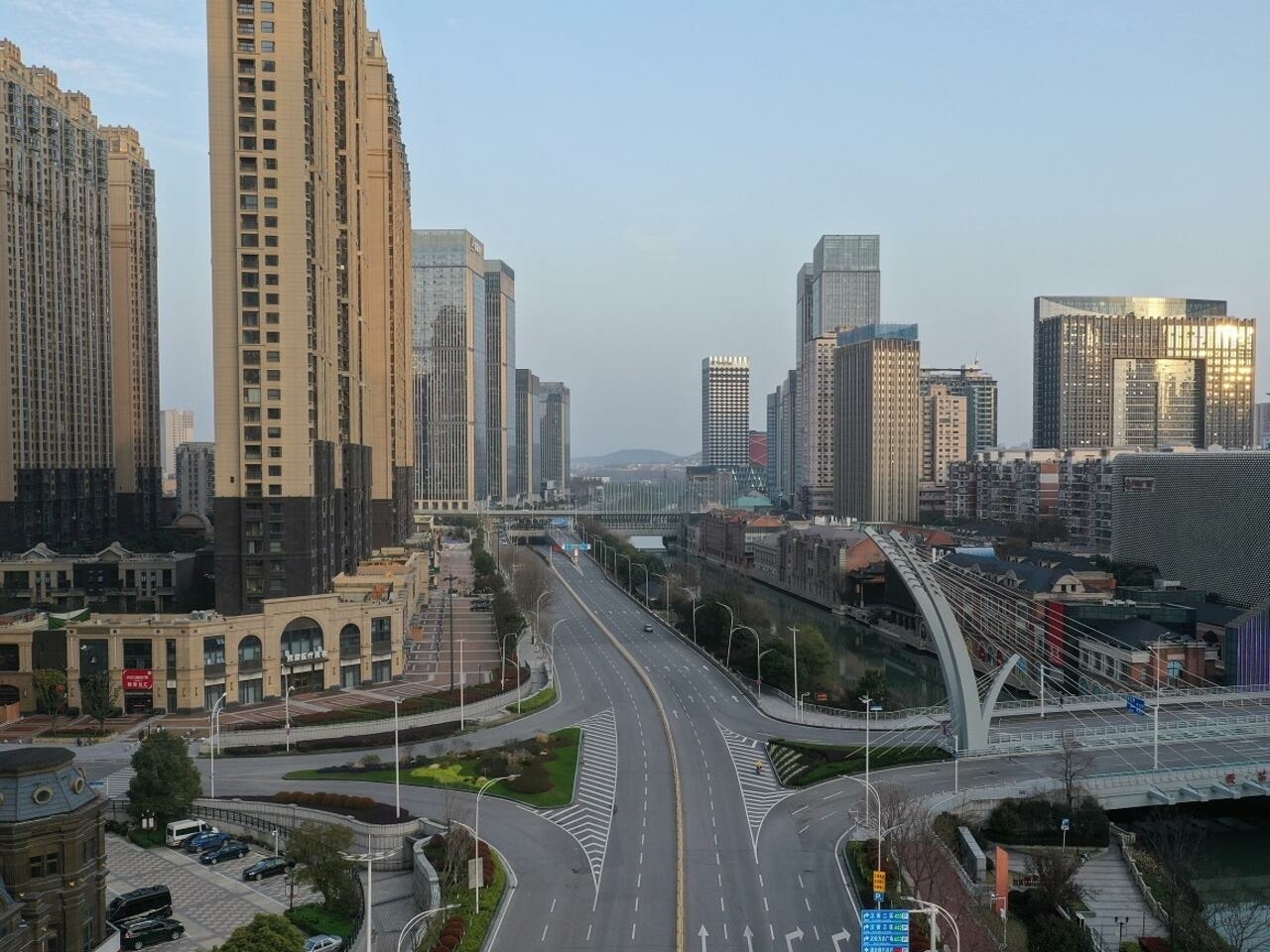 Covid-19: Doença volta um ano depois a Wuhan e autoridades ordenam testes em massa